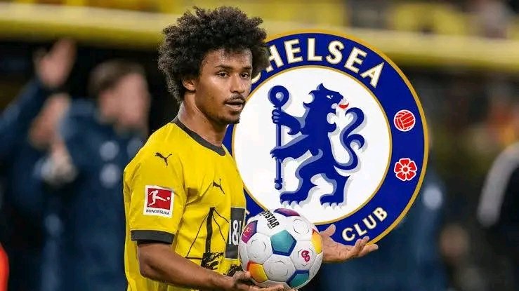 Karim Adeyemi sorgt für Hammer-Entscheidung: Mega-Angebot vom FC Chelsea abgelehnt – Star verlängert überraschend bei Borussia Dortmund! In einer überraschenden Wendung hat Karim Adeyemi ein lukratives Angebot aus der Premier League ausgeschlagen! Statt sich dem FC Chelsea anzuschließen, zeigt der BVB-Star Loyalität und verlängert seinen Vertrag in Dortmund. Die Fans dürfen jubeln: Der pfeilschnelle Offensivspieler bleibt dem Bundesliga-Club treu – und das trotz millionenschwerem Interesse aus England. Was hinter seiner Entscheidung……….
