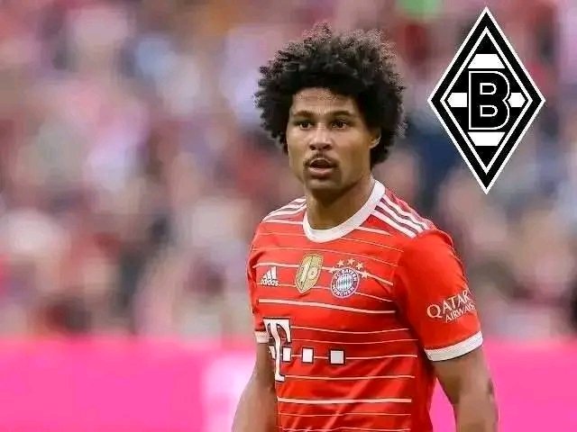 Transfer-Schock in der Bundesliga! Bayern-Star Serge Gnabry verlässt die Münchner und wechselt überraschend auf Leihbasis für ein Jahr zu Borussia Mönchengladbach. In emotionalen Worten verabschiedet er sich von den Bayern-Fans: „Meine Träume werden wahr.“ Die Vereinbarung enthält zudem eine Option für eine mögliche Verlängerung oder festen Transfer. Dieser unerwartete Wechsel sorgt für Fassungslosigkeit und Gesprächsstoff in der Liga – ein spektakulärer Move, der sowohl Bayern- als auch Gladbach-Fans elektrisiert