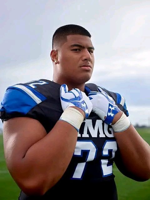 BREAKING NEWS SHOCKER In a move that has sent shockwaves through the college football world, 384-pound offensive giant Daniel Faalele has officially pledged his future to the Florida State Seminoles! Fans and analysts alike are buzzing with excitement as the towering lineman brings his rare size, strength, and raw power to Tallahassee. This game-changing commitment is expected to transform the Seminoles’ offensive front and ignite fresh hope for a championship run. Florida State just landed a true monster in the trenches!