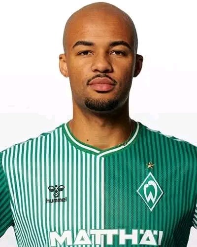 Borussia Mönchengladbach landet den nächsten Coup! Jean-Manuel Mbom kommt vom dänischen Klub Viborg FF zurück in die Bundesliga. Der 24-jährige Mittelfeldkämpfer bringt Power, Dynamik und…. Gesamtes Angebot ansehen ⬇️