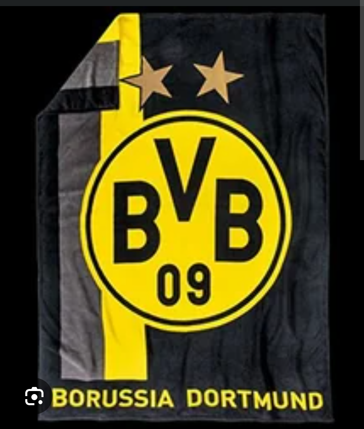 DORTMUND-SKANDAL-BOMBE! Eine schockierende Nacht erschütterte Dortmund, als die Polizei eine mysteriöse nächtliche Operation durchführte – im Mittelpunkt: ein Top-Fußballstar mit Verbindungen zu Borussia Dortmund! Augenzeugen berichteten von Blaulicht, Chaos und Verwirrung, als Beamte eine Luxusresidenz nahe der Innenstadt umstellten. Gerüchte über eine große Ermittlung machen die Runde und könnten den Verein bis ins Mark erschüttern. ⚡ Fans sind fassungslos und fordern Antworten, während die Spekulationen ins Unermessliche steigen. ⚫ Was geschah hinter verschlossenen Türen? Die Wahrheit könnte alles für den BVB verändern!