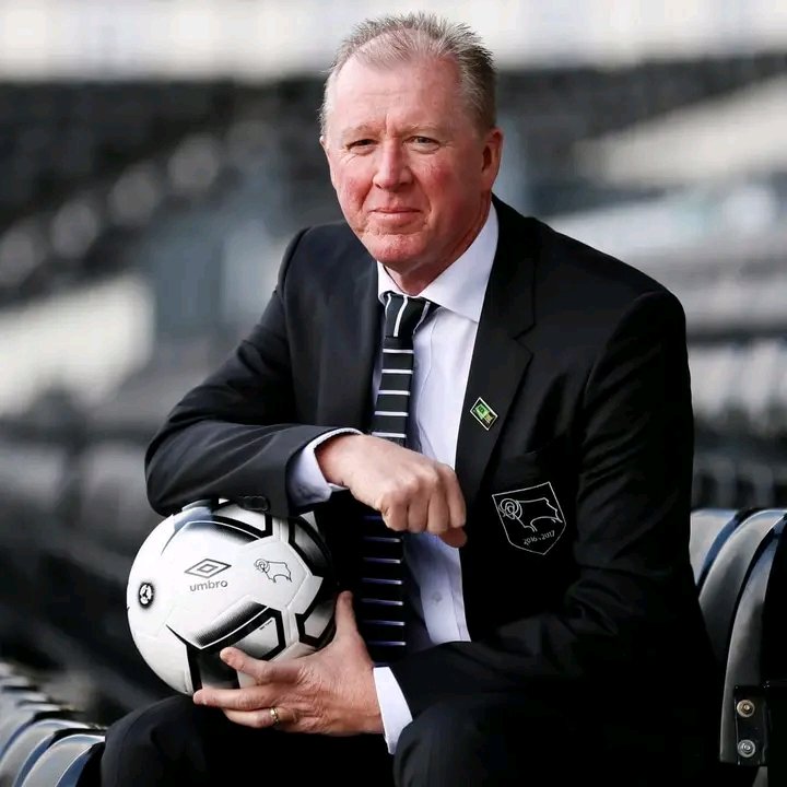DERBY COUNTY IN TOTAL SHOCK! Steve McClaren has just delivered a mind-blowing gesture no one saw coming! The former Rams manager has donated TWO ultra-luxury team buses, sending Pride Park into absolute chaos! Fans are stunned, players are speechless, and the entire club is buzzing. This isn’t just generosity — it’s a thunderbolt of loyalty, a statement that McClaren’s heart still beats black and white. A move this massive doesn’t happen every day… it rewrites what passion, pride, and community mean at Derby County!