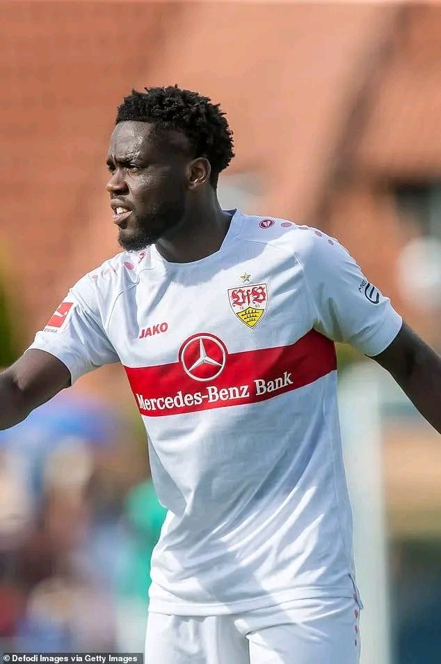 ⚡ Transfer-Schock beim VfB Stuttgart! In einem atemberaubenden £100-Millionen-Mega-Deal verlässt ein Elite-Verteidiger einen Bundesliga-Rivalen und schließt sich Stuttgart an – mit einem Blockbuster-Vertrag bis 2030! Die Fußballwelt ist elektrisiert, Social Media explodiert, und Stuttgarts Ambitionen haben über Nacht einen Riesensprung gemacht!