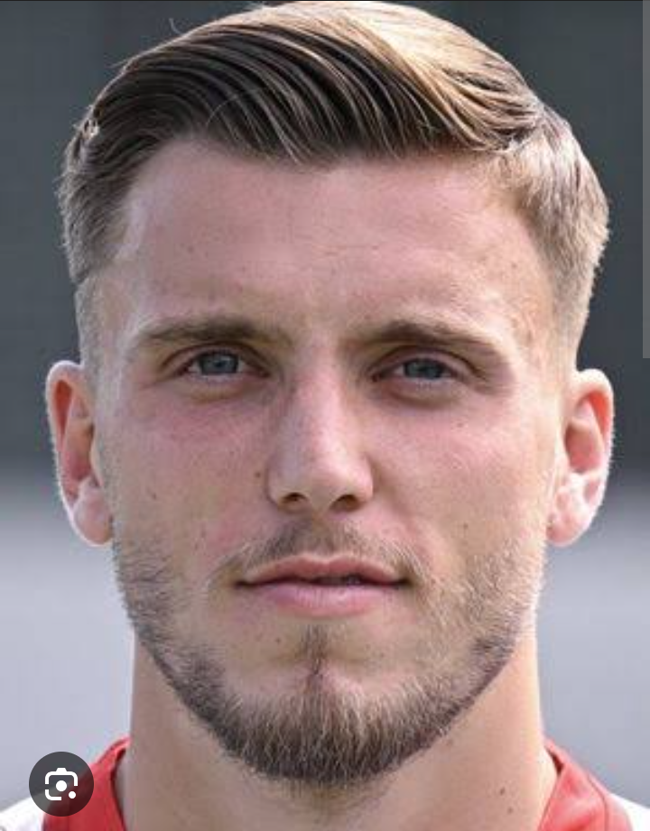 UNGLAUBLICHER LOYALITÄTS-SCHOCK! ❤️ VFB-Stuttgart-Star Ermedin Demirović hat ein atemberaubendes MEGA-Angebot von Barcelona und Newcastle United ABGELEHNT! „Mein Herz gehört Stuttgart – ich werde alles für dieses Wappen geben!“ Die Fußballwelt steht Kopf, Fans in Tränen der Freude! In einer Zeit, in der Geld regiert, steht Demirović als wahrer Krieger der Loyalität! ❤️ Stuttgart-Fans feiern ihn als ihren Helden – eine Legende entsteht! ⚽