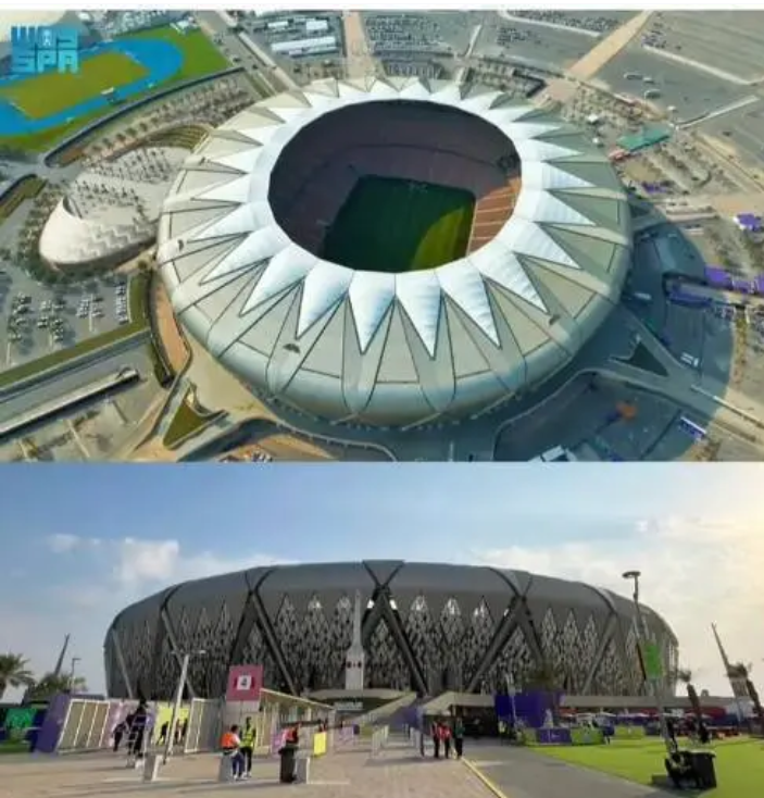 Spektakel in Leverkusen! ⚽ Bayer 04 sorgt für Aufsehen mit einem spektakulären Modernisierungsplan: Für 20,5 Millionen Pfund soll das Stadion auf eine gigantische Kapazität von über 300.000 Plätzen ausgebaut werden – ein Vorhaben, das die Fußballwelt verblüfft. Mit diesem Mega-Projekt will Leverkusen neue Maßstäbe setzen, die Fan-Erfahrung revolutionieren und ein Bauwerk schaffen, das in die Fußballgeschichte eingeht. Ein mutiger Schritt, der Ambitionen und Zukunftsvisionen auf ein ganz neues Level hebt.