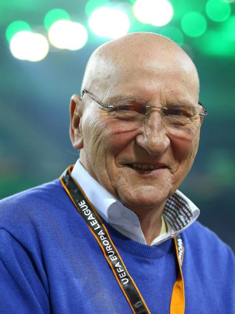 Die gesamte Borussia Mönchengladbach steht hinter Wolfgang Kleff