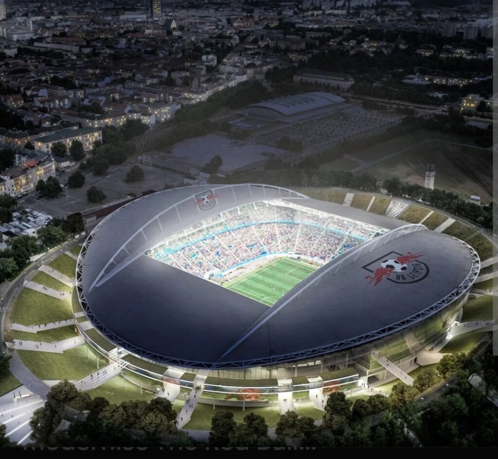 RB Leipzig a surprins lumea fotbalului prin anunțul unei investiții colosale de 770 de milioane de dolari, destinată transformării complete a Red Bull Arena.