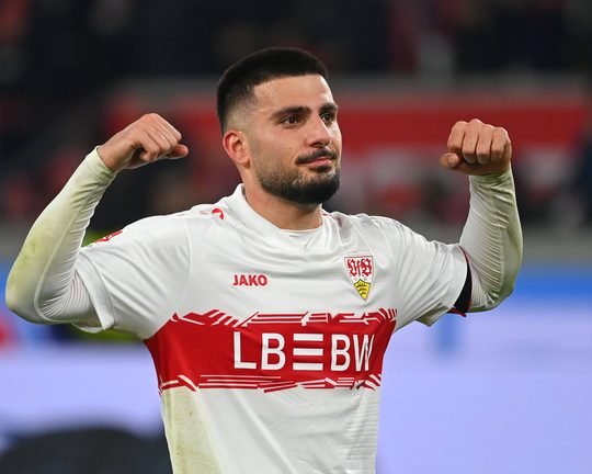 Ganz Stuttgart steht zusammen – Schulter an Schulter, Herz an Herz – für einen Mann, der den Verein mit Leidenschaft