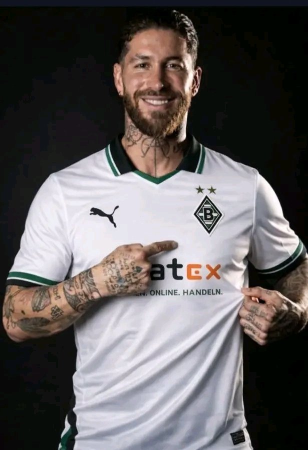 💥🔥 TRANSFER-BOMBE IN GLADBACH! 🔥💥 Sergio Ramos wechselt zu Borussia Mönchengladbach 🤯🟢⚪ – ein Weltmeister, Champions-League-Legende und geborener Anführer landet im Borussia-Park! 🏟️⚔️ Erfahrung trifft Talent, Siegermentalität trifft Tradition 💪👑. Dieser Mega-Deal erschüttert die Bundesliga ⚡⚽. Gladbach sendet ein klares Signal an Deutschland und Europa 🌍👀: Die Fohlen sind zurück, hungrig, furchtlos und bereit, Geschichte neu zu schreiben 🏆🔥. Ein Transfer, der alles verändert – Intensität, Aura, Ambition. Anschnallen, das wird episch!
