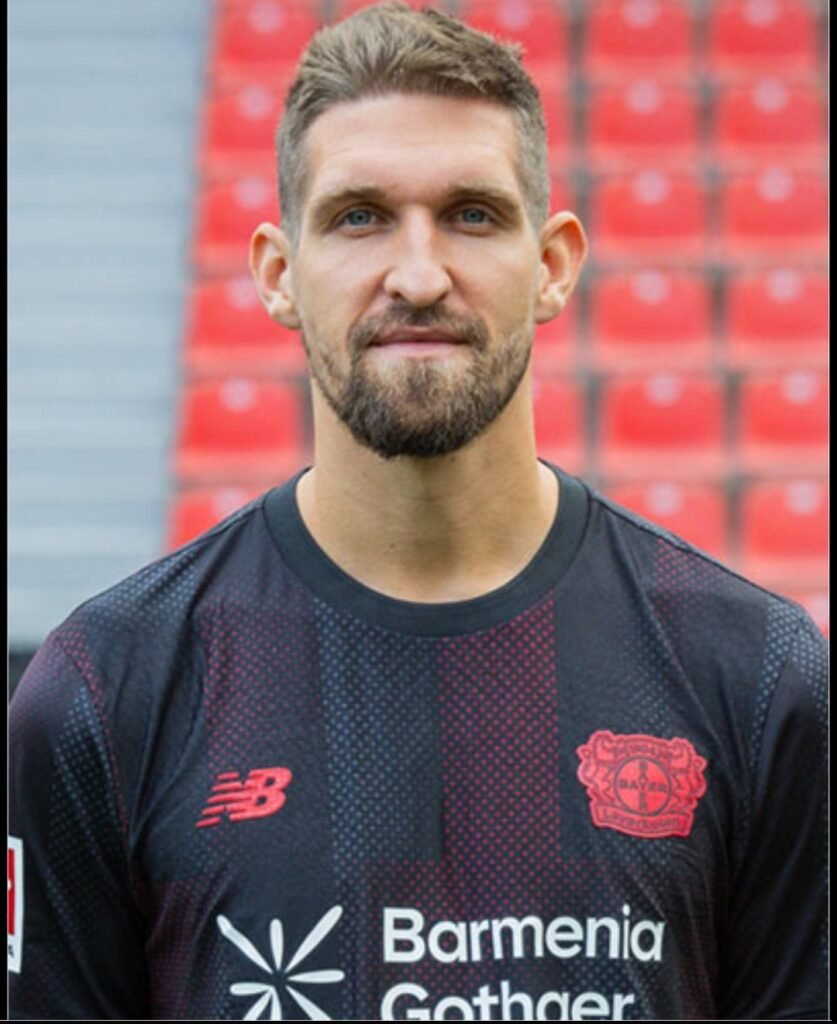 SCHOCK-SENSATION IM DEUTSCHEN FUSSBALL: BAYER-LEVERKUSEN-KAPITÄN ROBERT ANDRICH LEHNT IRRES 10-MILLIONEN-EURO-JAHRESANGEBOT EINES LA-LIGA-GIGANTEN AB UND BEKENNT SICH EMOTIONAL UND KLAR ZU SEINER LIEBE FÜR BAYER LEVERKUSEN!