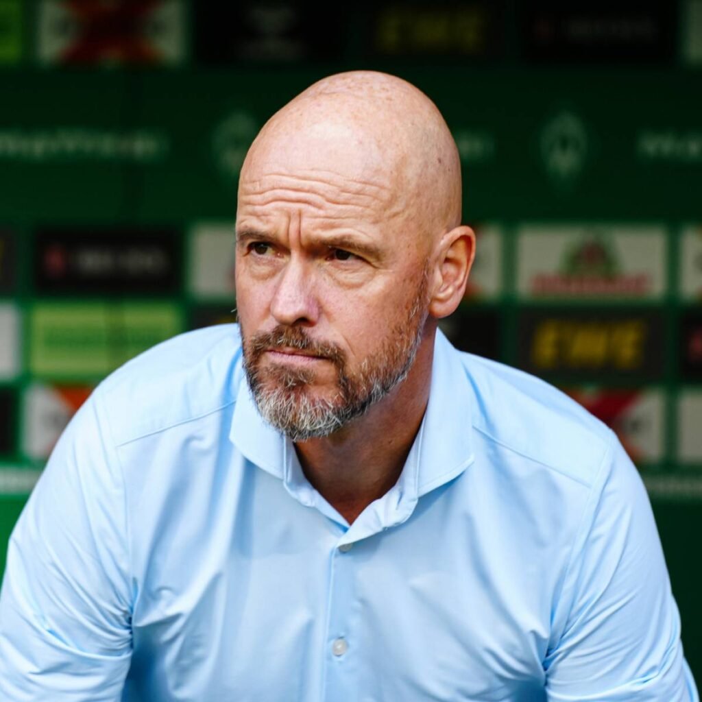 Sondern wegen eines Trainers, der Klarheit, Haltung und Führungsstärke verkörpert: Erik ten Hag