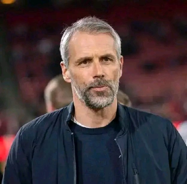 Ganz Mönchengladbach bebt! Nicht wegen eines Tores, sondern wegen Marco Rose! Der Trainer hat aus Zweifel Glauben gemacht, aus Stillstand eine Explosion aus Mut und Kampfgeist! Wer ihn je unterschätzt hat, erlebt jetzt die brutale Wahrheit: Gladbach folgt einem Visionär! Leidenschaft brennt, Hoffnung lebt – und Rose liefert den Schock, der alles verändert! 💥🔥