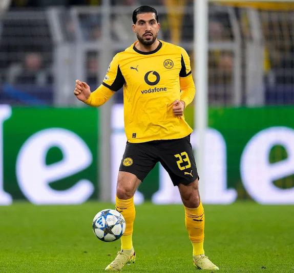 Emre Can drängt auf Abschied im Juni von Borussia Dortmund Berichten zufolge drängt Emre Can auf einen Wechsel, sobald das Transferfenster im Juni öffnet. Der M