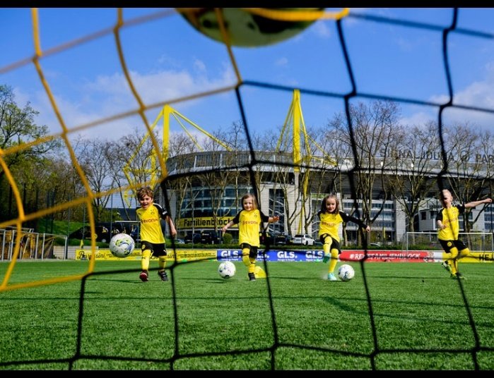 Borussia Dortmund startet ein 380-Millionen-Dollar-Zukunftsprojekt – Mehr als nur ein Trainingsgelände?