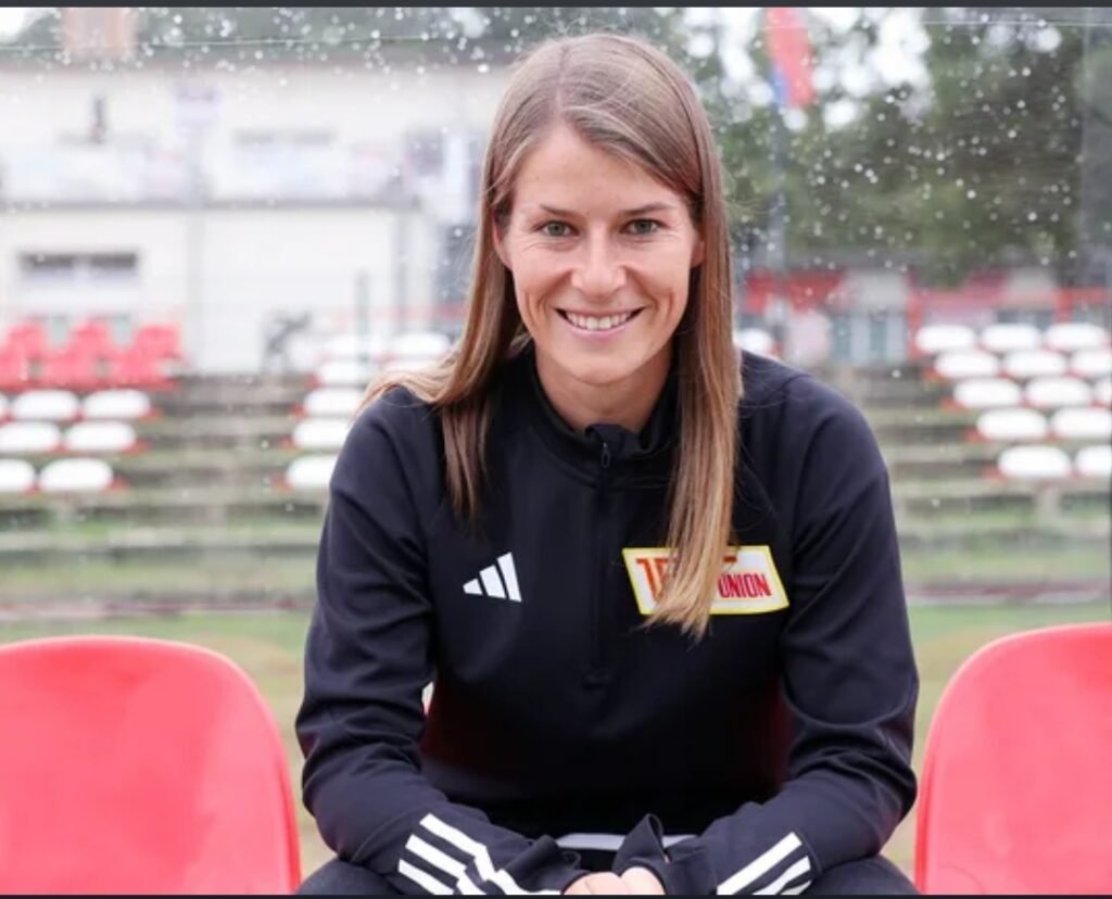 Marie-Louise Eta – Union Berlins geschichtsträchtige Assistenztrainerin