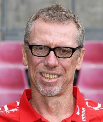 Sondern wegen eines Mannes, der einem stolzen Verein wieder Stabilität und Glauben gegeben hat