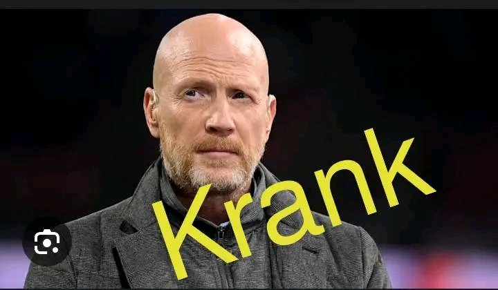 🚨 SCHOCKIERENDE NACHRICHT AUS DORTMUND 🚨 Matthias Sammer wurde Berichten zufolge mit einer schweren Krankheit ins Krankenhaus eingeliefert. Die Fußballwelt steht unter Schock, Fans zünden Kerzen an und senden Gebete. Ein Mann, der einst den Borussia Dortmund zum Ruhm führte, kämpft nun seinen größten Kampf abseits des Platzes. Die Anteilnahme ist überwältigend. 💔🖤💛