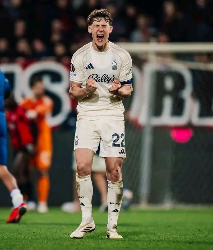 Shocking truth: Yates was repeatedly ignored by England selectors despite undeniable brilliance — politics, entrenched favoritism, tactical conservatism, and a scandalous blind spot for raw talent combined. Injuries were used as excuses; ego and club allegiances trumped merit. The country missed a legend while selection panels clung to safe mediocrity.