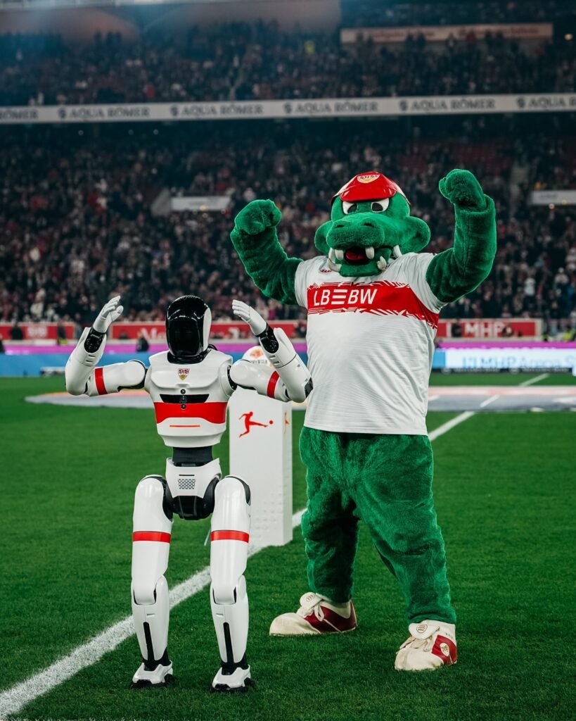 TECH-REVOLUTION IN STUTTGART! VfB plant Roboter als Maskottchen und Ballassistenten für die kommende Saison