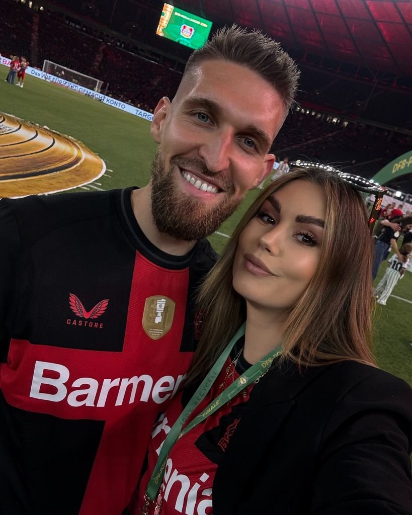 HERZSCHMERZ FÜR LEVERKUSEN: Kapitän Robert Andrichs Ehefrau Alicia kämpft nur 4 Jahre nach der Hochzeit gegen schwere Anfeindungen