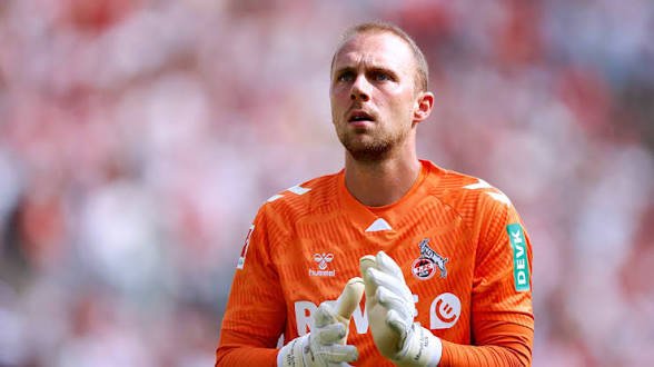 Ein dunkler Tag für Köln – und diesmal hat er nichts mit dem Geschehen auf dem Rasen zu tun. Was zunächst wie ein gewöhnlicher Tag wirkte, entwickelte sich plötzlich zu einem echten Schockmoment für den gesamten Verein.