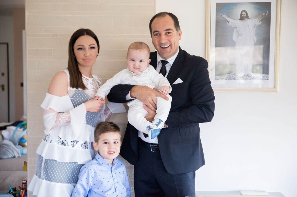 💔 DIE GESAMTE Derby County GEMEINSCHAFT STEHT HINTER Igor Štimac 💛🖤 DERBY — In einem emotionalen Moment der Einheit hat die Gemeinschaft von Derby County ihre unerschütterliche Unterstützung für eine ihrer größten Ikonen bekräftigt. Derby County, ein Name, der synonym für Loyalität und den schwarz-gelben Herzschlag steht, befindet sich derzeit…