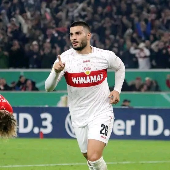 🚨 LEBENSGEFAHR-BOMBE: Schock und tiefe Trauer erschüttern VfB Stuttgart! Eine geliebte Vereinslegende soll laut internen Quellen nur noch wenige Wochen haben – eine herzzerreißende medizinische Prognose sorgt für Angst und Fassungslosigkeit. Fans versammeln sich in Gedanken an der MHP Arena, während die Fußballwelt den Atem anhält. Die Nachricht trifft wie ein Blitz und lässt die gesamte Stuttgart-Familie in Sorge und stiller Hoffnung zurück.