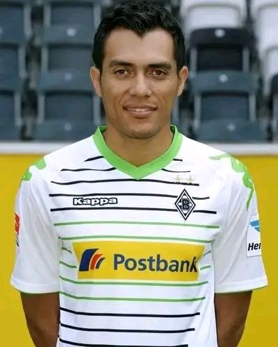 💔 DIE GESAMTE BORUSSIA MÖNCHENGLADBACH FOREST COMMUNITY STEHT HINTER Juan Arango ❤️🤍 MÖNCHENGLADBACH — In einem emotionalen Moment der Einheit hat die Borussia-Mönchengladbach-Community ihre uneingeschränkte Unterstützung für eine ihrer größten Ikonen gezeigt. Borussia Mönchengladbach, ein Name, der gleichbedeutend ist mit Loyalität und dem Garibaldi-roten Herzschlag, befindet sich derzeit…