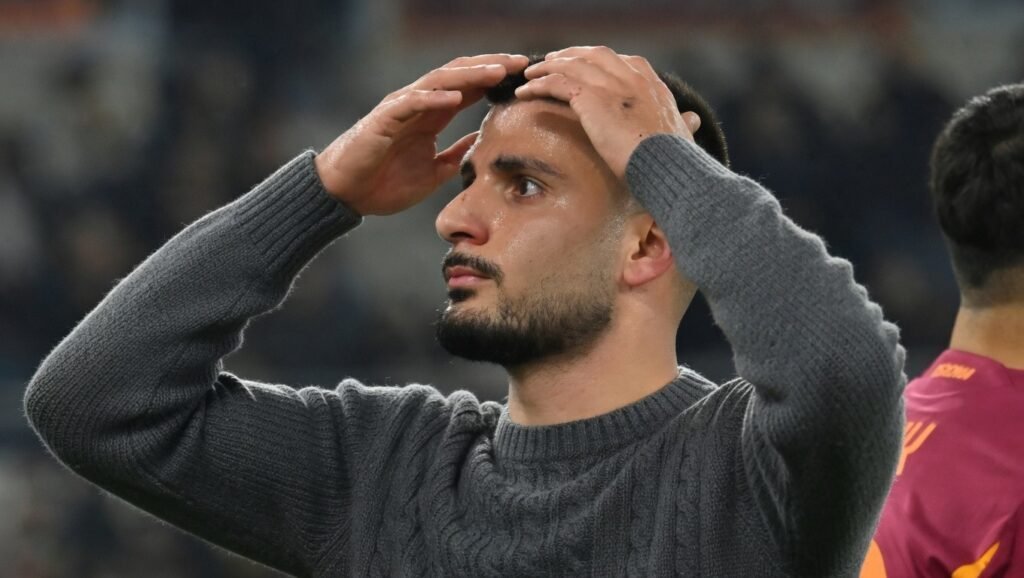 Stiller Schock in Stuttgart: Die gesamte Fußballfamilie steht in unsicheren Zeiten hinter Deniz Undav