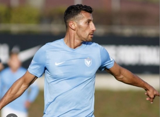 🔥SCHOCKIERENDE NACHRICHTEN: Union‑Berlin‑Legende Karim Benyamina wurde offiziell auf unbestimmte Zeit suspendiert und darf die Vereinsanlagen der Eisernen weder jetzt noch in Zukunft betreten. In einem aktuellen Interview sprach Benyamina offen über seine Situation und gab tiefe Einblicke in die Ereignisse, die zu diesem beispiellosen Bruch geführt haben. Der Star wurde sogar …