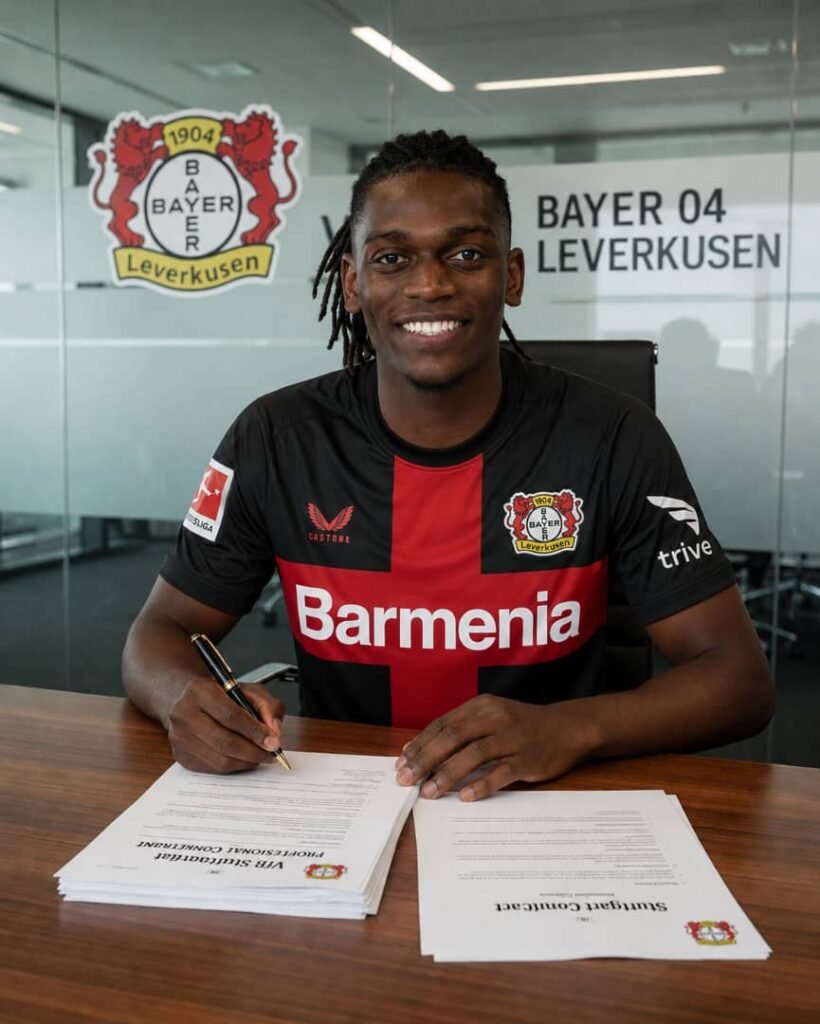 Transfer-Hammer? Rafael Leão mit überraschender Verbindung zu Bayer Leverkusen
