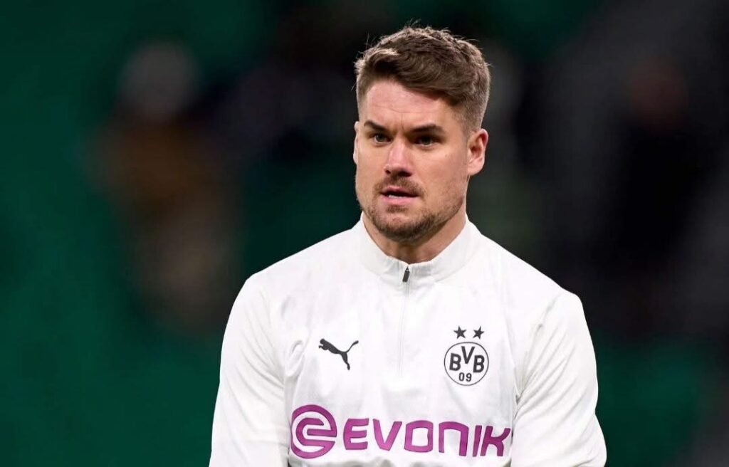 🚨 Borussia Dortmund erschüttert: Torwart Alexander Meyer steht wegen angeblicher Affäre im Mittelpunkt der Schlagzeilen… Mehr anzeigen