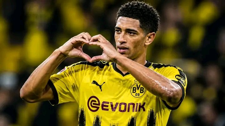 EILMELDUNG: Borussia Dortmund macht Jude-Bellingham-Transfer offiziell perfekt!