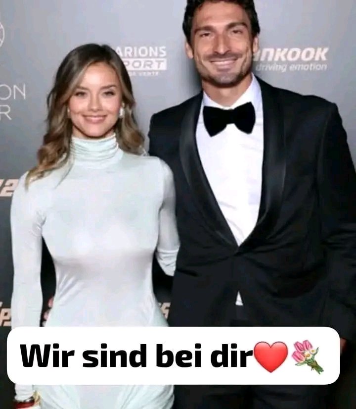Borussia Dortmund steht zusammen – stärker denn je In einem Moment voller Tränen hat sich die gesamte Borussia-Dortmund-Familie um Mats Hummels versammelt. Fans, Mitspieler und der Verein sind vereint in einer Botschaft: Niemand steht allein… Weiterlesen ⬇️